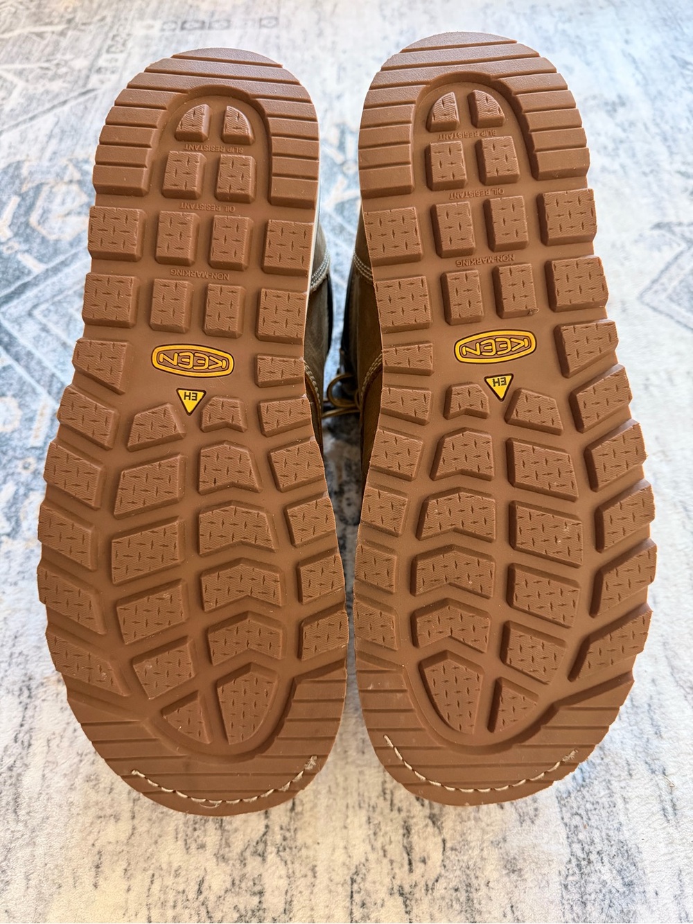 KEEN Men's Cincinnati 6” Waterproof Work Boot (Carbon Toe) Size 12D - Picture 3 of 7